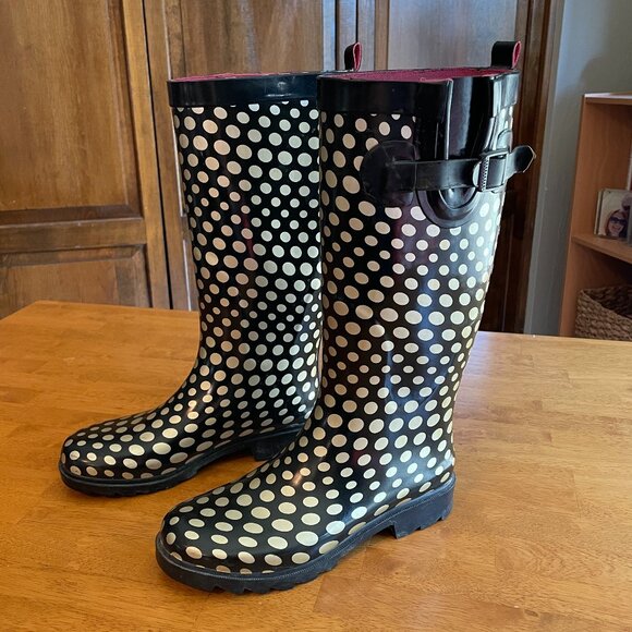 Capelli of New York Shoes - Size 6 Capelli of New York polka dot rain boot
